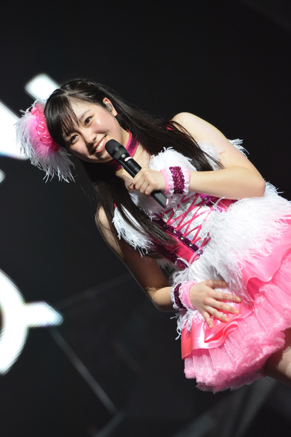 佐々木彩夏（写真は「ももいろクローバーZ JAPAN TOUR 2013『5TH DIMENSION』」初日アンコールより）