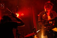 3月16日に東京・渋谷Star Loungeで行われたライブの模様。