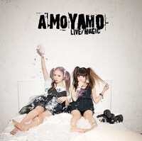 AMOYAMO「LIVE / MAGIC」（通常盤）ジャケット
