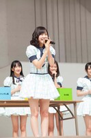 穴井千尋（C）AKS