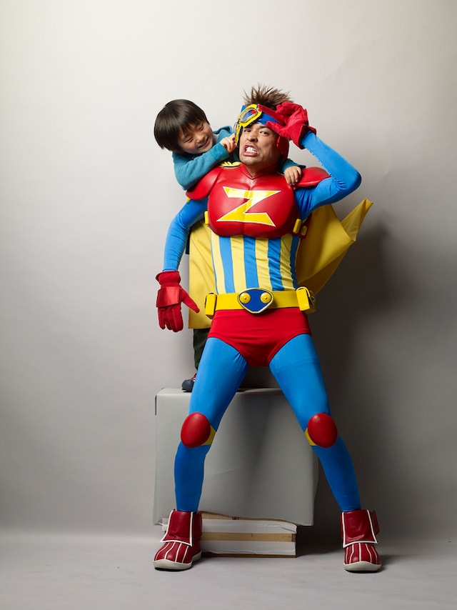 読売テレビ・日本テレビ系ドラマ「でたらめヒーロー」に主演する佐藤隆太。