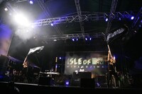 沖縄県立西原高校マーチングバンド（写真提供：MTV JAPAN）