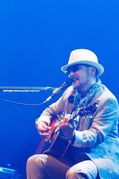 昨日3月27日に神奈川芸術劇場で行われた「Chageの茶会2013～座・藍燈横濱～Again」最終公演の模様。