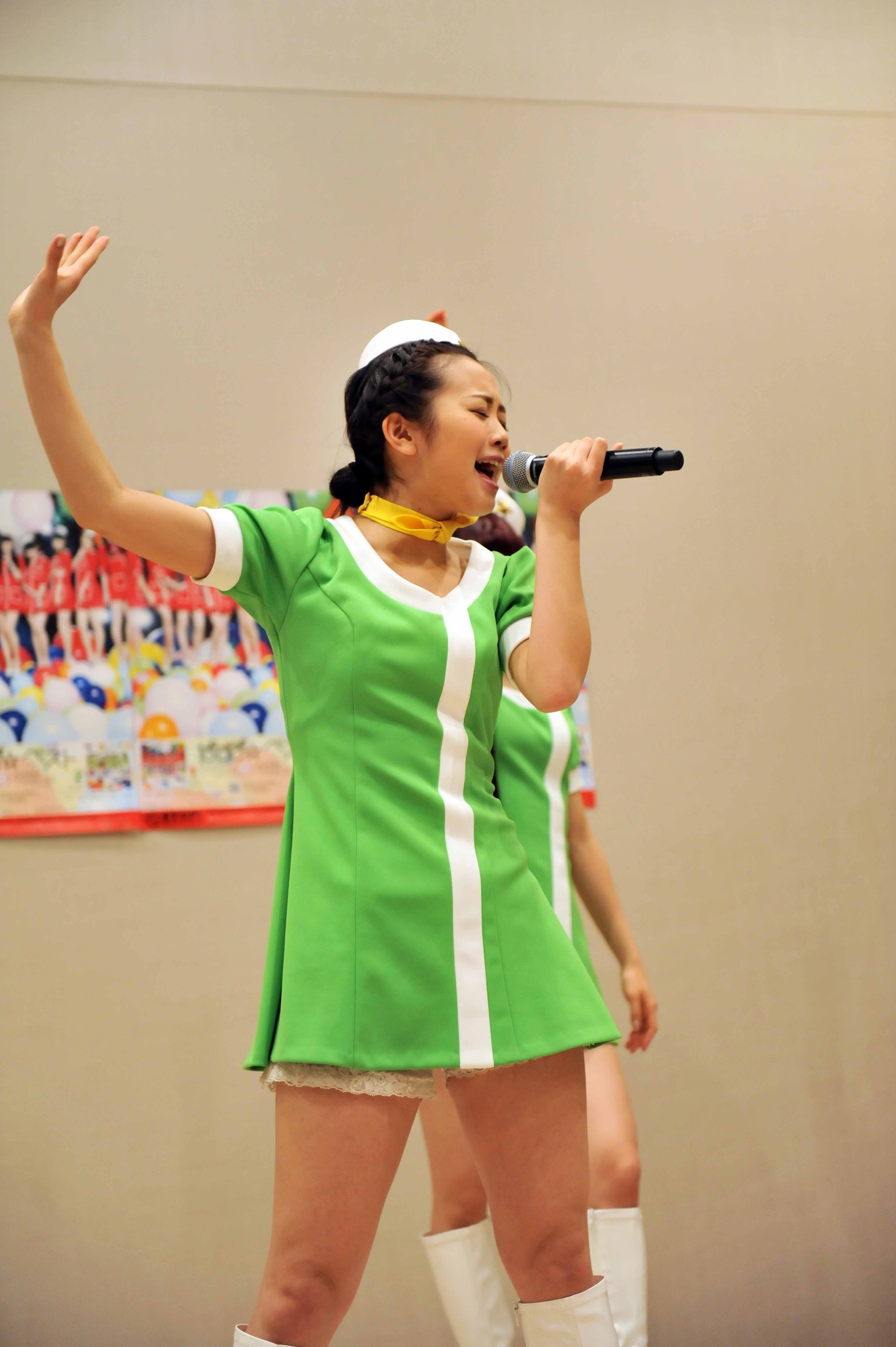 森詩織