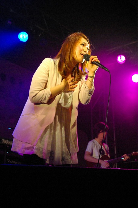 東京・渋谷duo MUSIC EXCHANGE公演での曽根由希江。