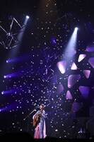 miwaが3月29日に行った日本武道館ライブの模様。