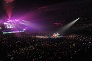 ももいろクローバーZ JAPAN TOUR 2013「5TH DIMENSION」2013年3月30日北海きたえーる公演の様子。