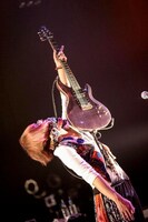 椎名未緒（G）（撮影：西槙太一）