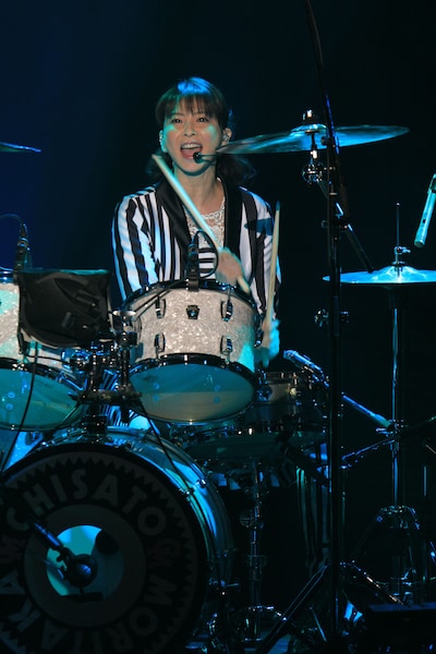 森高千里（写真は3月30日のライブ「森高千里 LIVE ザ・NEW SEASON！～DO MY BEST in 足利～」より）