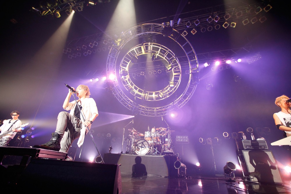 SPYAIR（3月31日のZepp Namba公演の模様 / Photo : 山内洋枝 [PROGRESS-M]）