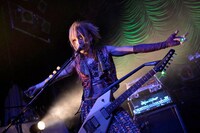 Takashi（G）（撮影：江隈麗志）