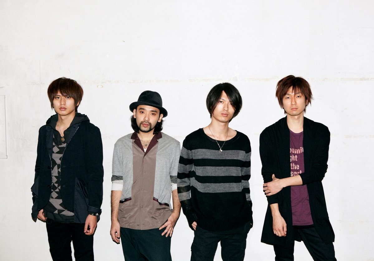 Nico担当 ナルト Opテーマ 今日から配信だってばよ 音楽ナタリー Nico担当 ナルト Opテーマ 今日から配信だってばよ 音楽ナタリー