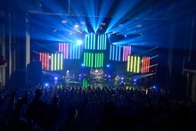 「MUCC Tour 2013 "Shangri-La"」NHKホール公演の様子。（撮影：緒車寿一）