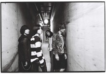 BYEE the ROUND。写真左から2番目が松山晃太。