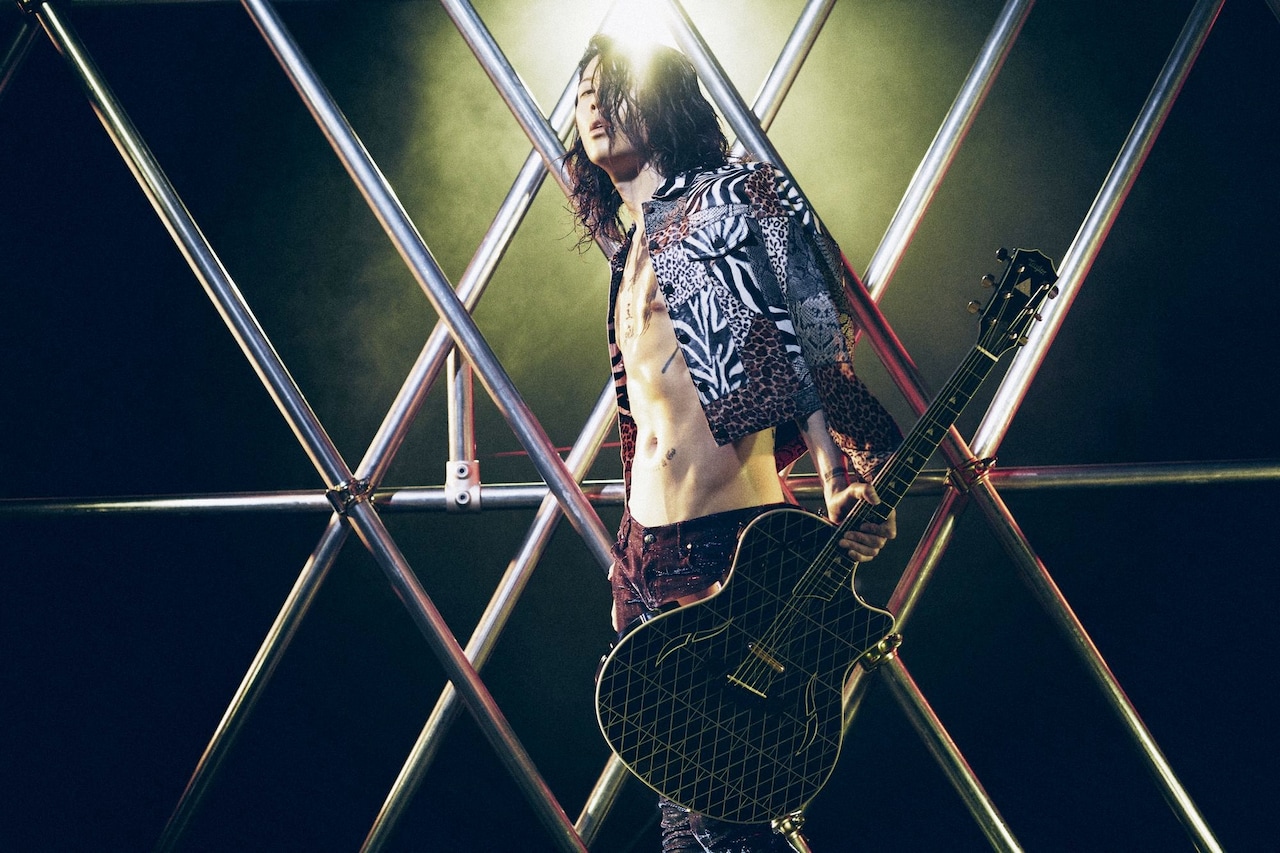 雅-MIYAVI-が本格世界進出を目指し“MIYAVI”に - 音楽ナタリー