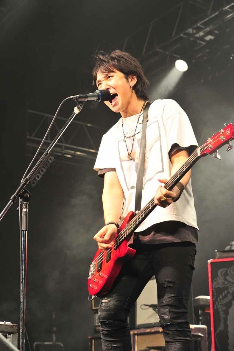 「J 2013 SPRING TOUR -Like a NEW Lightning-」SHIBUYA-AX公演の様子。