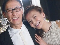 「I BELIEVE」収録時の華原朋美（写真右）と武部聡志（左）。
