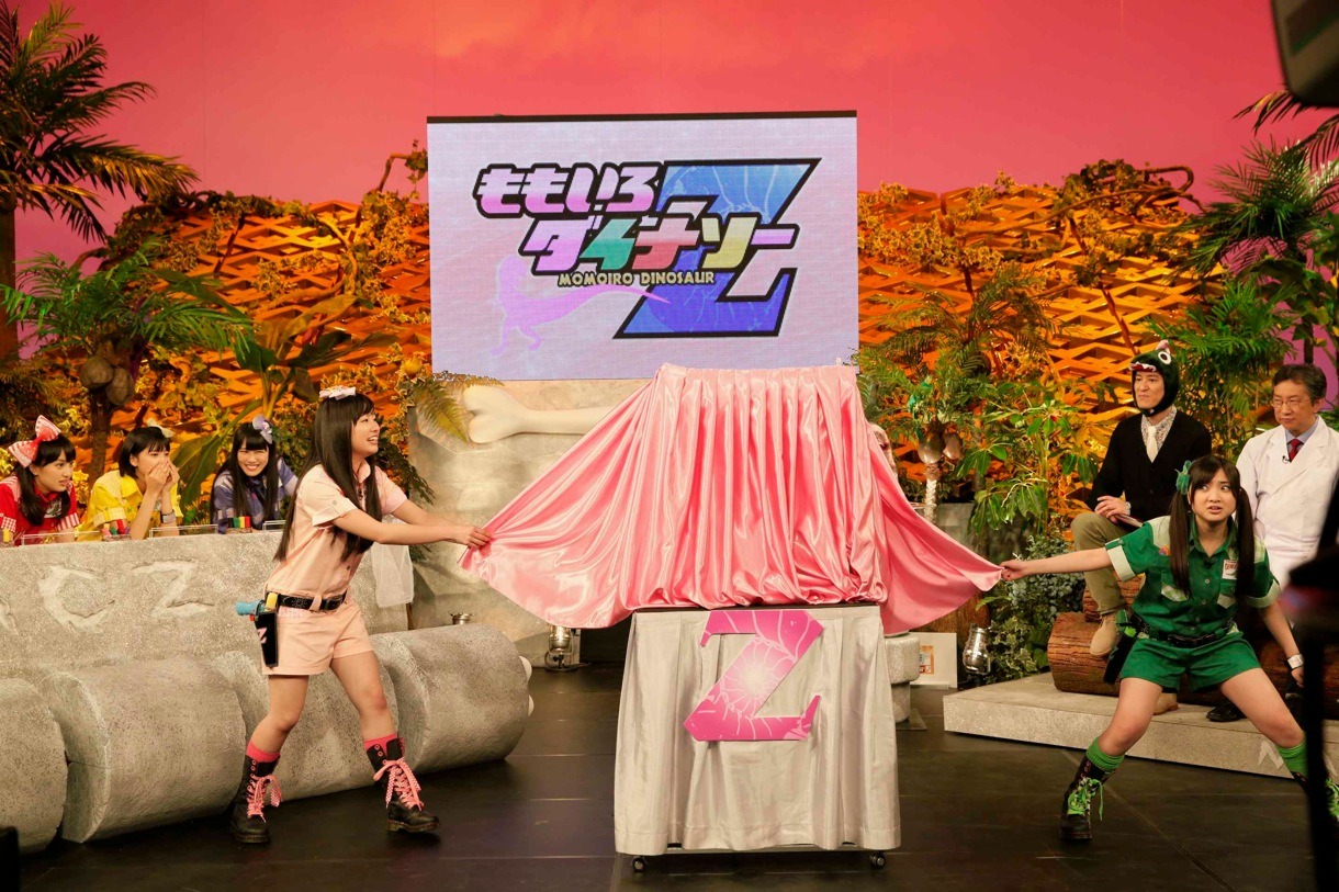 「ももいろダイナソーZ」収録中の様子。