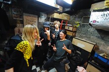 Cathy lost one's apricot yesterday