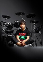 ピエール中野 with Roland V-Drums