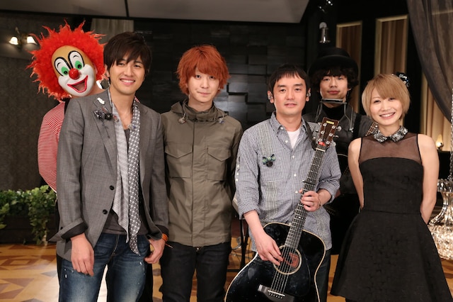 「からっぽ」収録時のゆずとSEKAI NO OWARI。