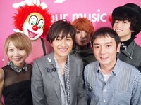 スタジオライブ収録時のゆずとSEKAI NO OWARI。