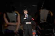 組閣を発表するSKE48劇場支配人の芝智也。(C)AKS