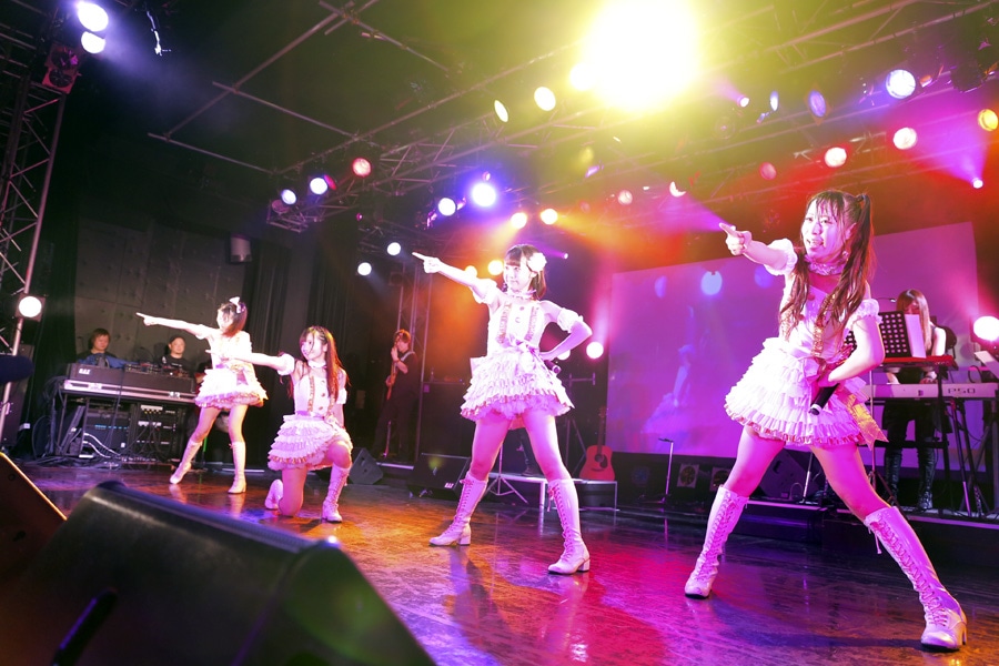 「そのまんまの変わらない君じゃいられない 2013年春」でのDoll☆Elements。