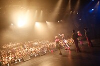 「100%KPP WORLD TOUR 2013」ニューヨーク公演の模様。（撮影：Aki Ishii）