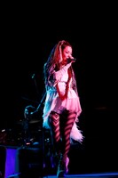 Chara（撮影：三吉ツカサ）