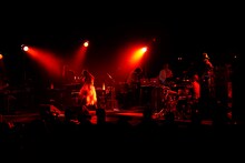 「Chara Live Tour2013 "Cocoon"」渋谷公会堂公演の様子。（撮影：三吉ツカサ）