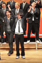 「FKD48 6th LIVE～確信～ 第二回総選挙結果発表！」の模様。写真は第2回総選挙で1位となった磁石・永沢。