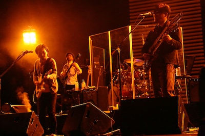 キリンジ「KIRINJI TOUR 2013」最終公演より。