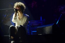 野田洋次郎（Vo, G）（撮影：太田好治）