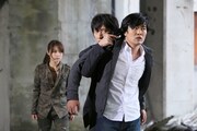 「ゴッドタン キス我慢選手権 THE MOVIE」のワンシーン (c)2013「キス我慢選手権 THE MOVIE」製作委員会