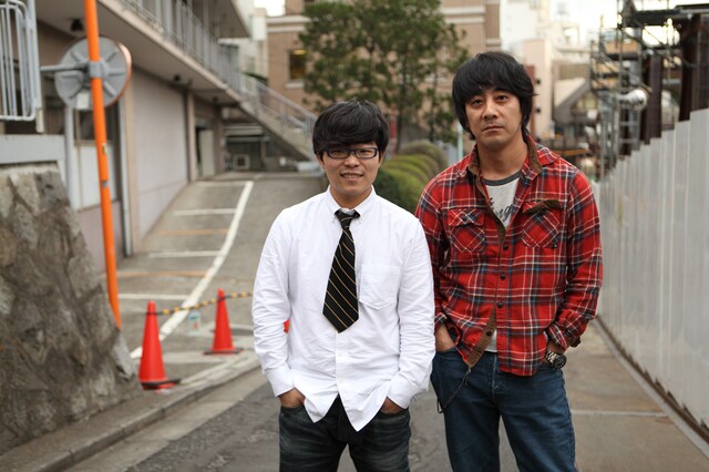 さかいゆう（写真左）と山崎まさよし（右）。
