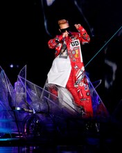 「G-DRAGON 2013 WORLD TOUR ～ONE OF A KIND～ IN JAPAN DOME SPECIAL」西武ドーム公演でのG-DRAGON。