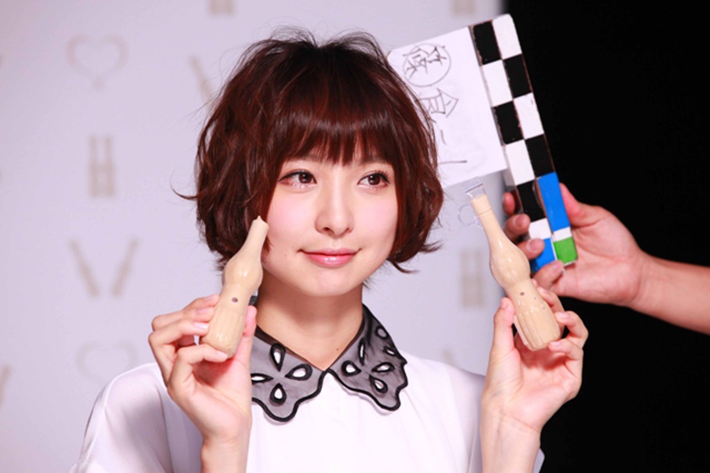 篠田麻里子