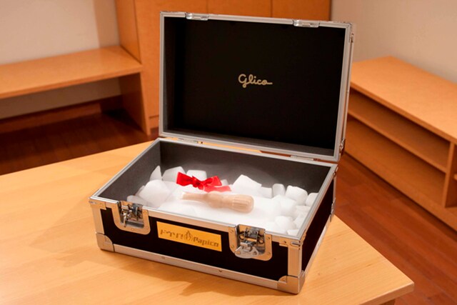 メンバーが実際に半分こしたお宝パピコ。