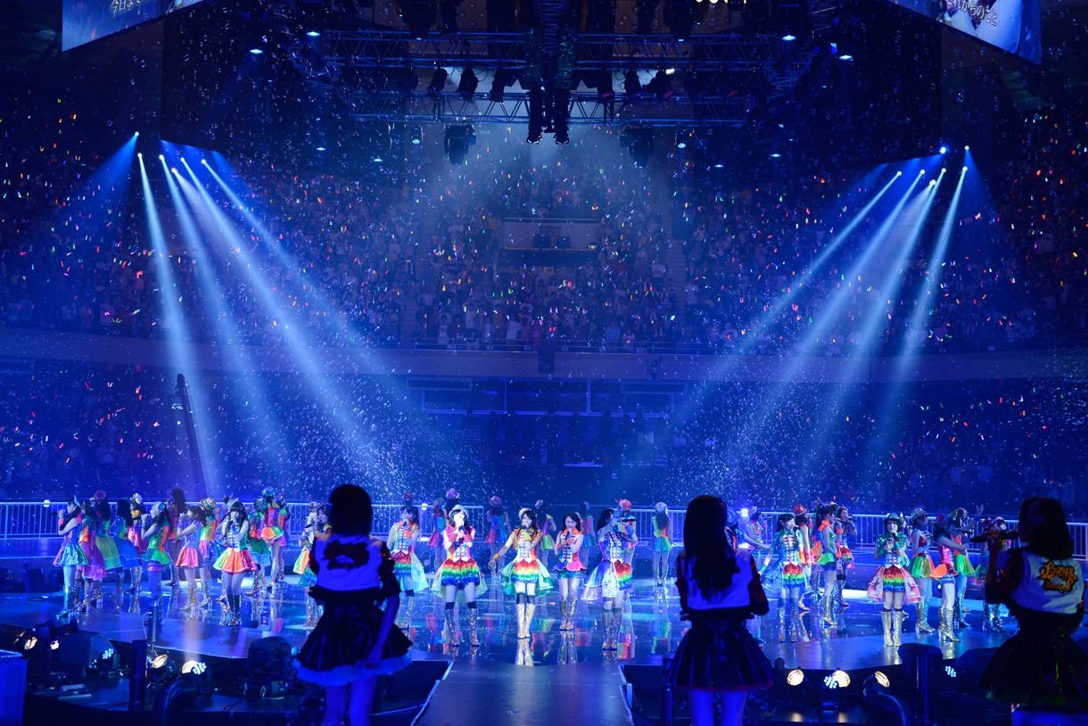 「今日までのこと、これからのこと」を披露するSKE48。 (C)AKS