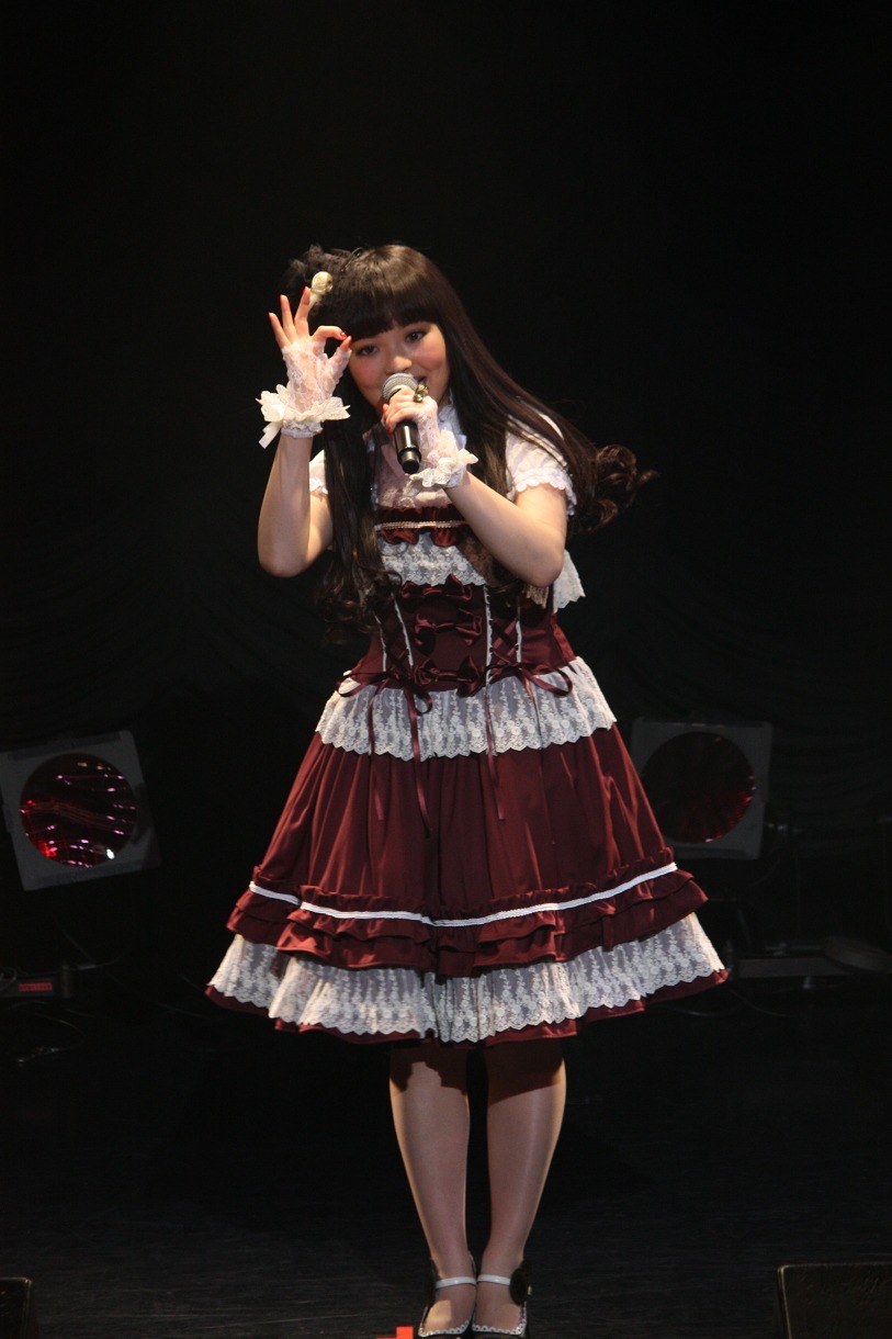 上坂すみれ