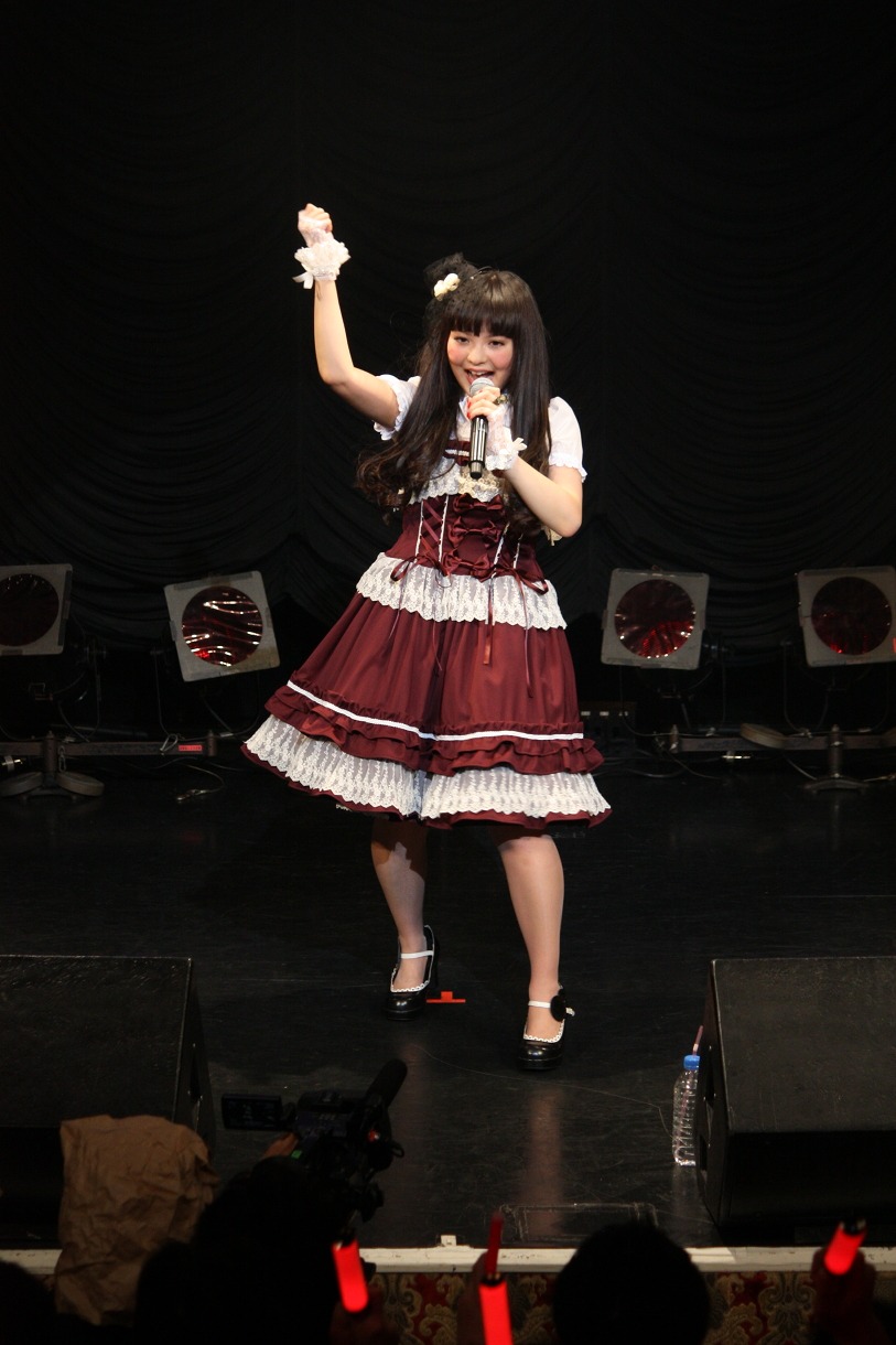上坂すみれ