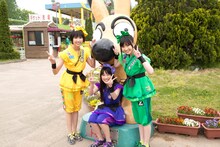 玉井詩織、高城れに、有安杏果（写真左から）。