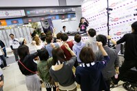 「YouTube BOOTH STAGE」の模様。