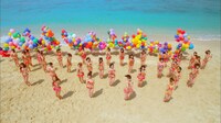 AKB48「さよならクロール」PVのワンシーン。