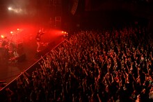 ツアー「OKAMOTO'S TOUR 2013 Sing A Song Together」4月27日の東京・Shibuya O-EAST公演の模様。（photo by TEPPEI）