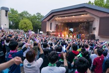 私立恵比寿中学の大阪城野外音楽堂ワンマン「中学生もつらいよ ～浪花奮闘編～」の様子。