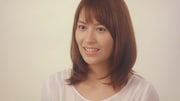 「らへん」ムービーvol.1での青木裕子のコラボレーション映像。