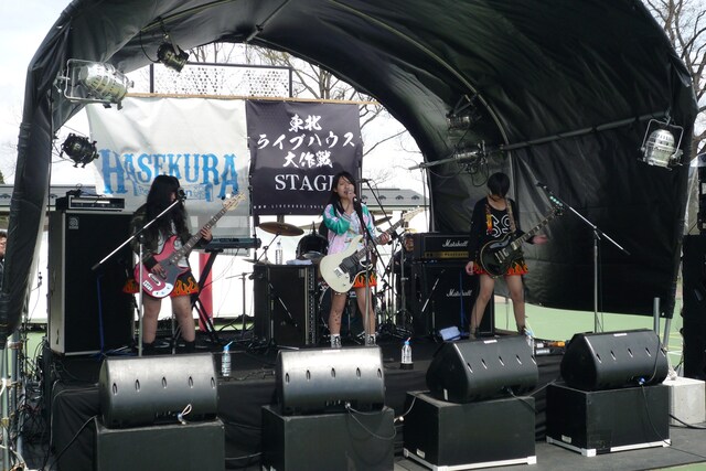 「ARABAKI ROCK FEST.13」でのたんこぶちん。