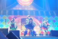 「チームしゃちほこ World Premium Japan Tour 2013 ～見切り発車は蜜の味～」Zepp Nagoya公演の様子。